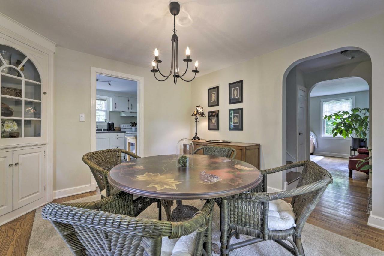 Historic Essex Home With Large Yard Near Downtown! Exterior photo