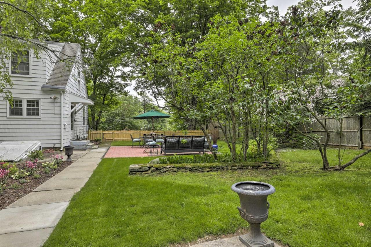 Historic Essex Home With Large Yard Near Downtown! Exterior photo